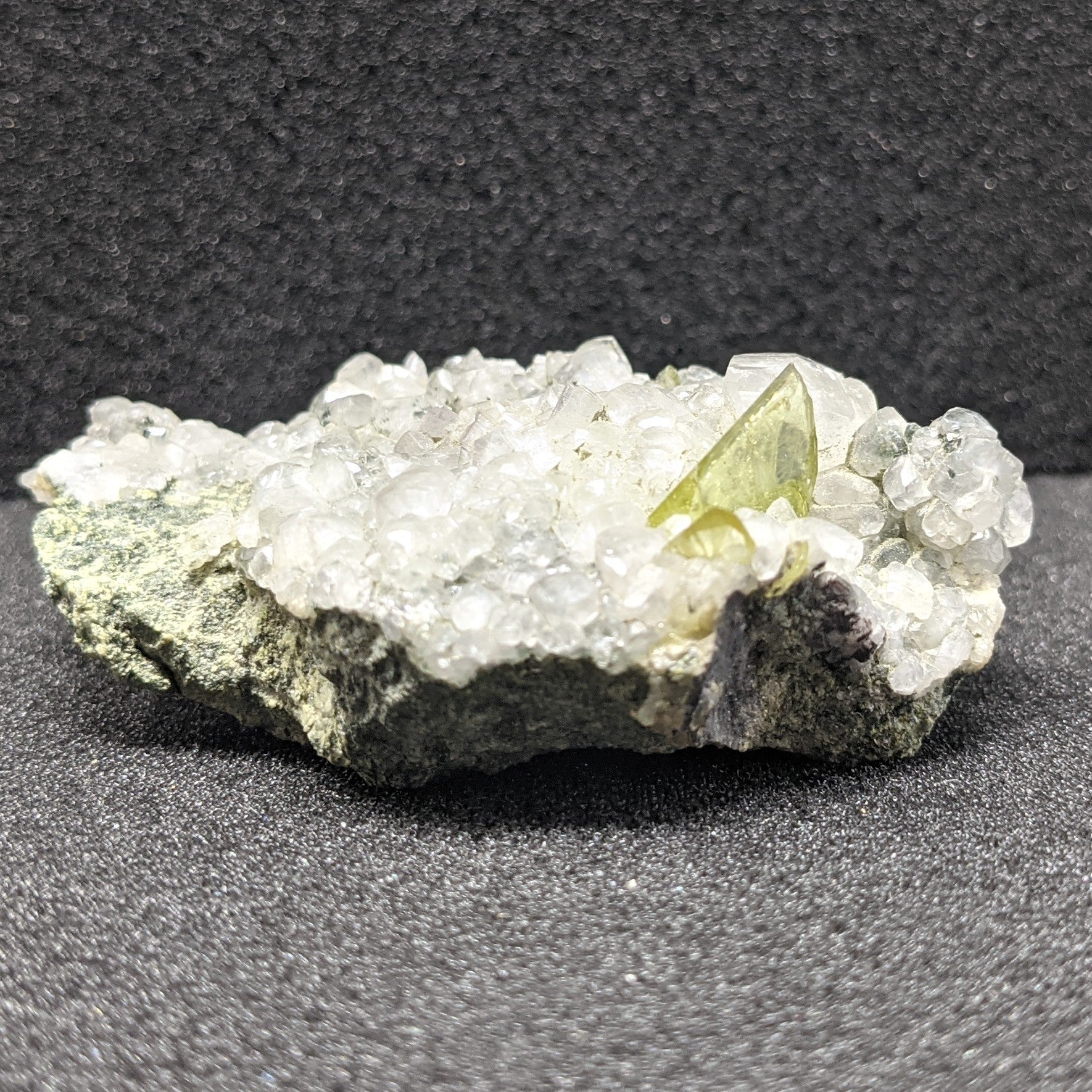 Creative Sphene (Titanite)